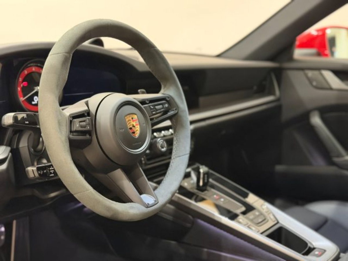 Porsche 911 Coupé Coupe 3.0 Carrera 4S (12)