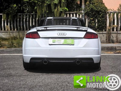 Audi TT Cabrio 2.0 TDI ultra S line (2)