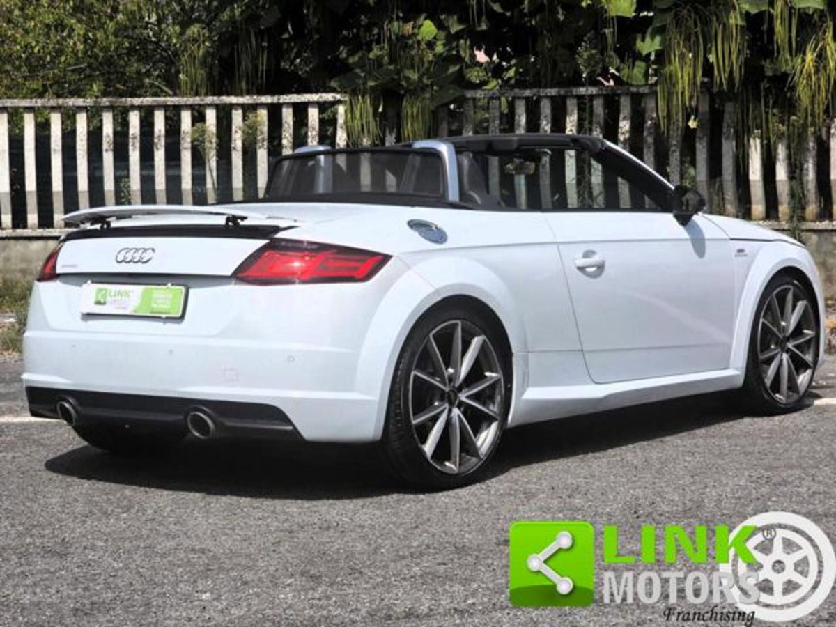 Audi TT Cabrio 2.0 TDI ultra S line (3)