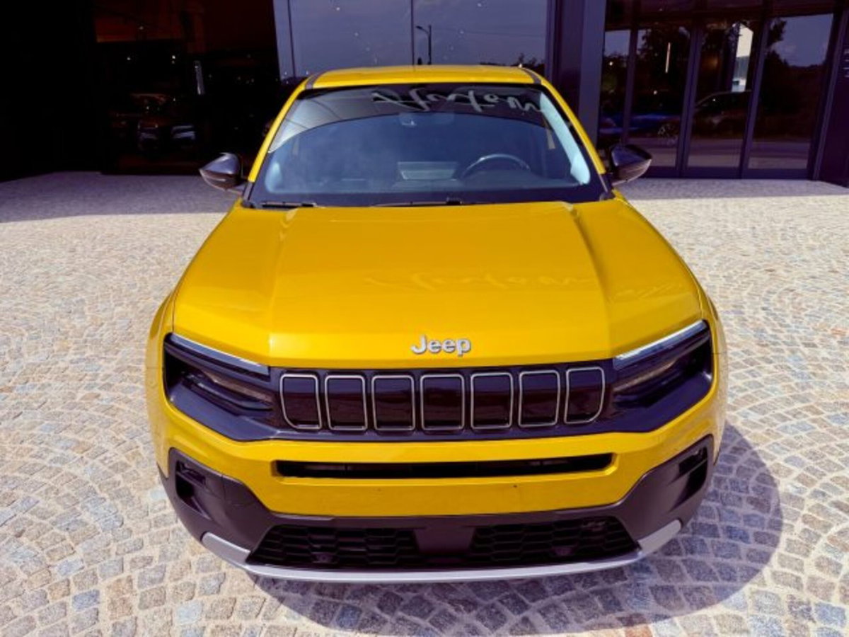 Jeep Avenger 1.2 turbo Summit fwd 100cv (5)