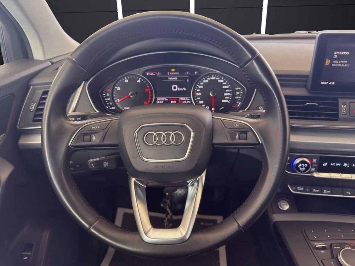 Audi Q5 40 TDI quattro Sport (10)