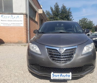 Lancia Ypsilon 0.9 TwinAir 5 porte Metano Ecochic Silver (4)