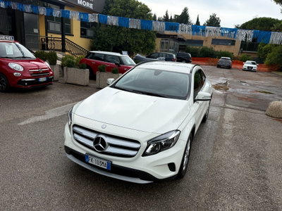 Mercedes-Benz GLA SUV 180 d Business (10)