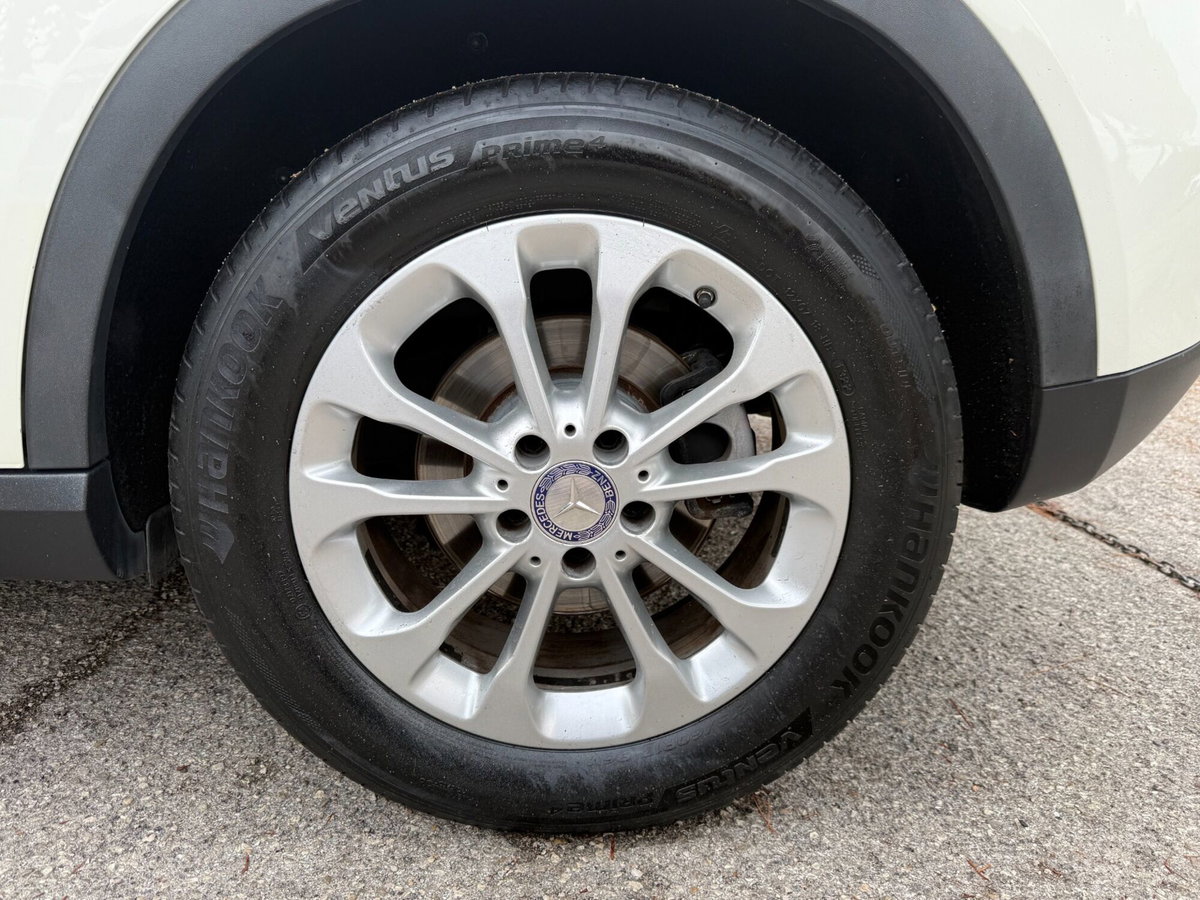 Mercedes-Benz GLA SUV 180 d Business (18)