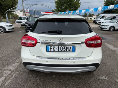 Mercedes-Benz GLA SUV 180 d Business (3)