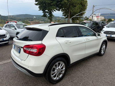 Mercedes-Benz GLA SUV 180 d Business (9)