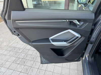 Audi Q3 35 TDI quattro S tronic Business Advanced (16)