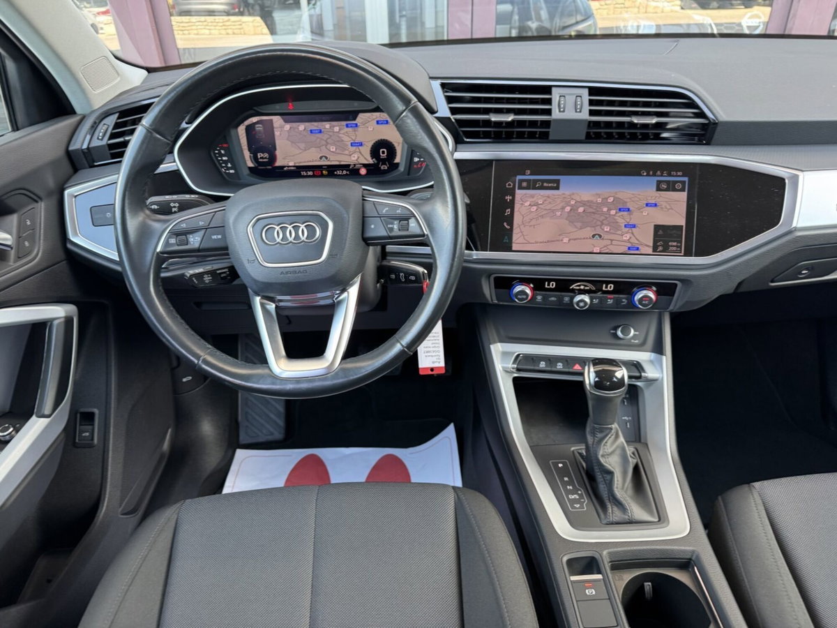 Audi Q3 35 TDI quattro S tronic Business Advanced (18)