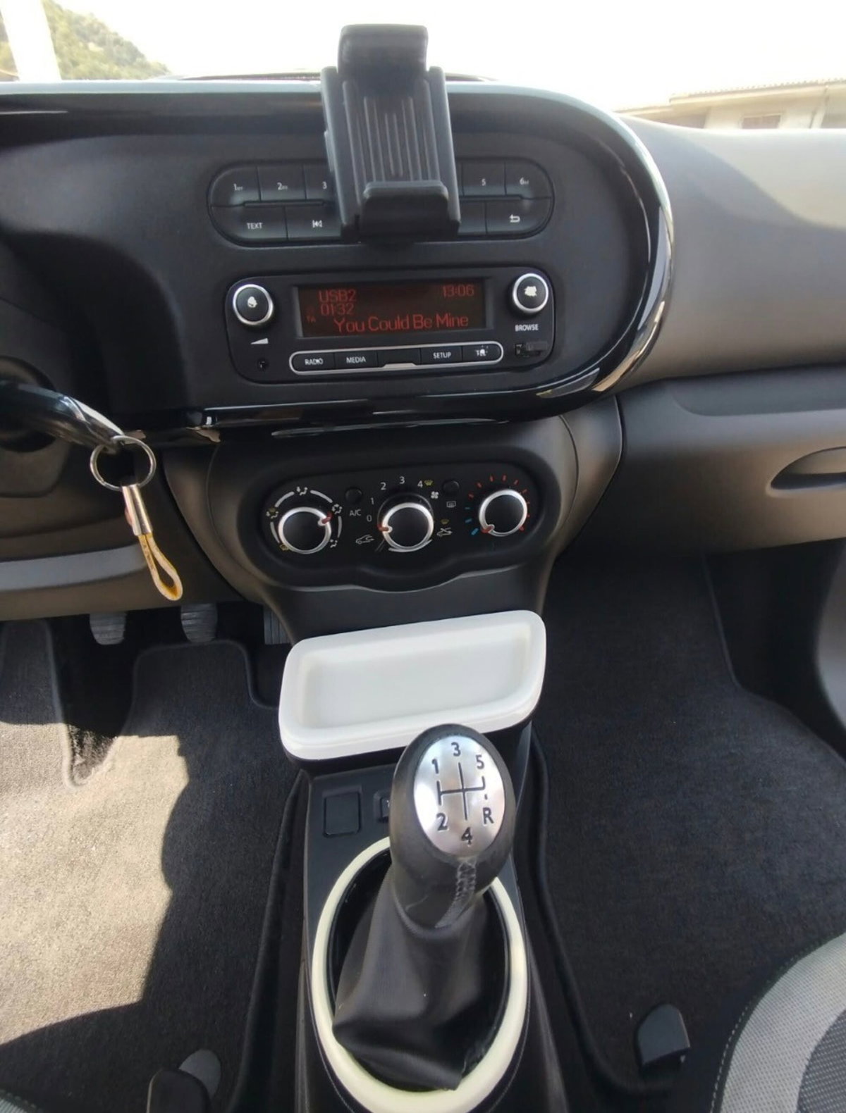 Renault Twingo SCe EDC Intens (11)