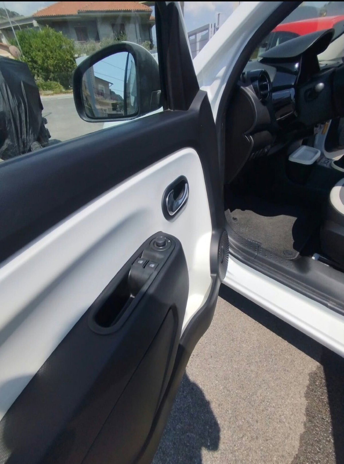 Renault Twingo SCe EDC Intens (12)