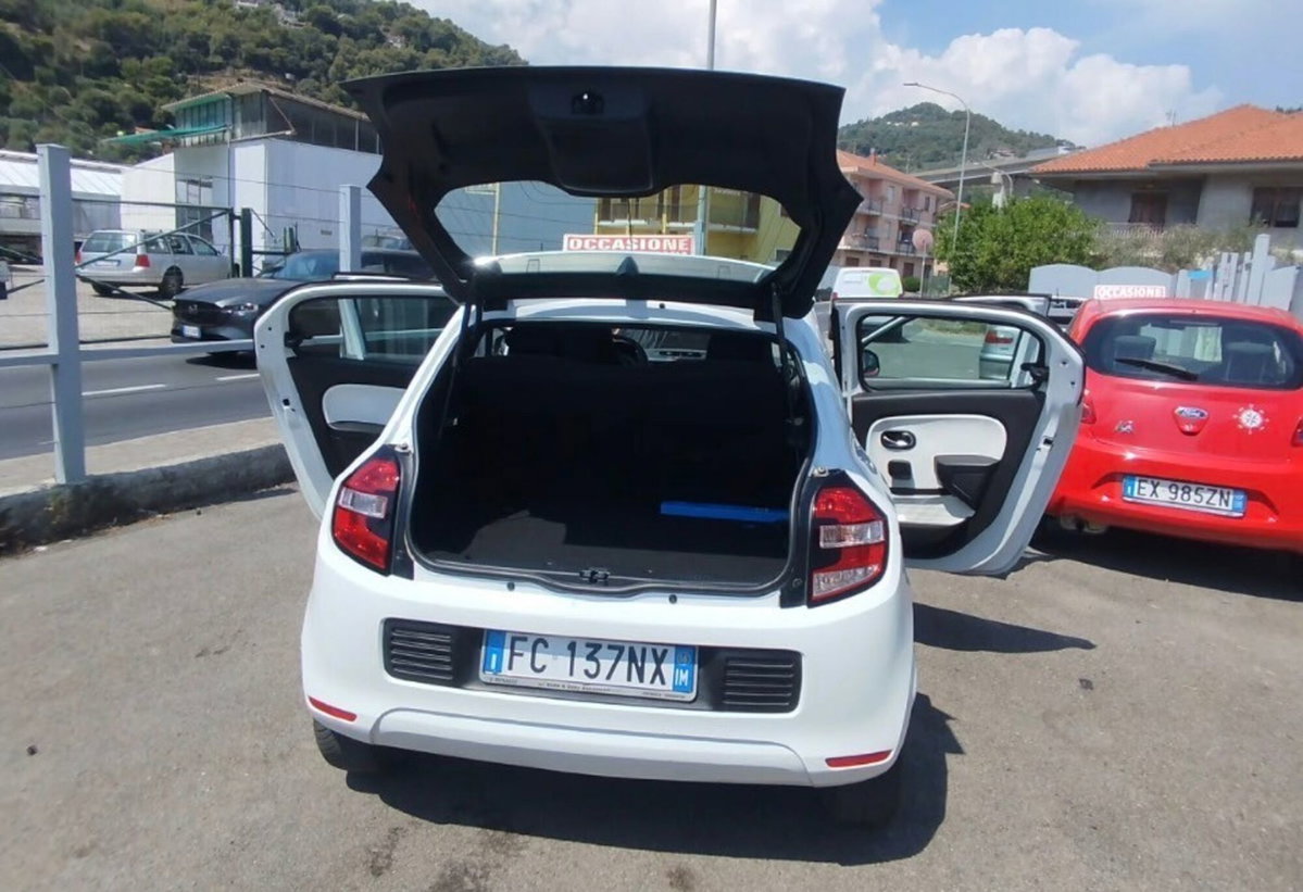 Renault Twingo SCe EDC Intens (5)