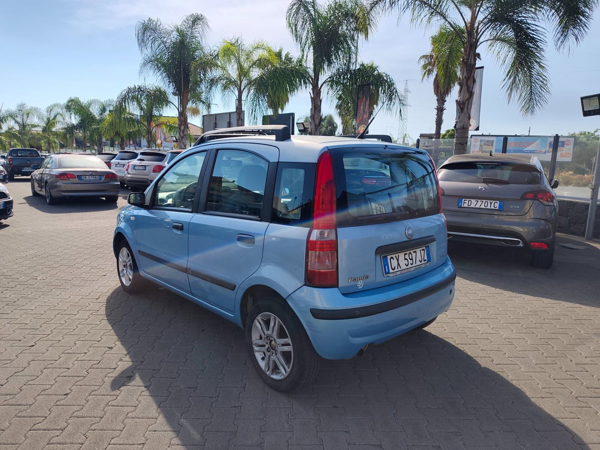 Fiat Panda 1.3 MJT 16V Emotion (5)