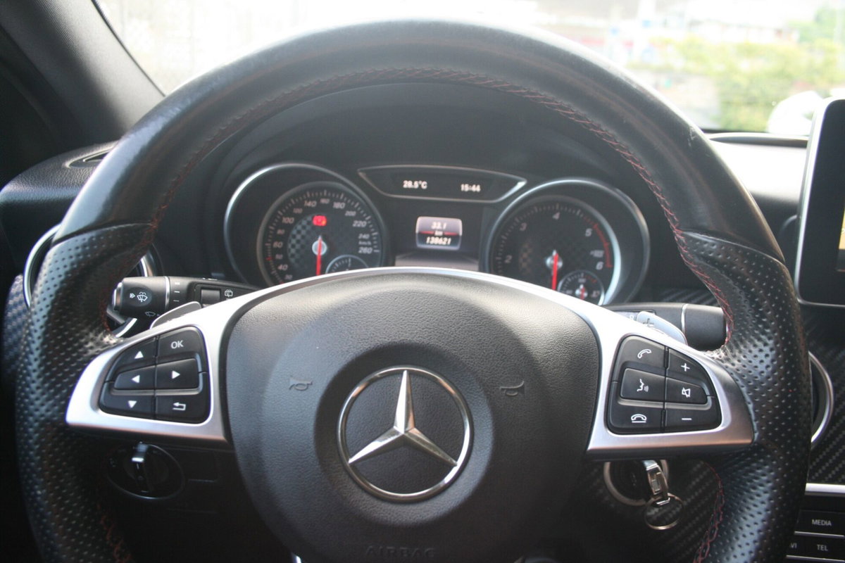 Mercedes-Benz Classe A 180 d Automatic Premium (12)