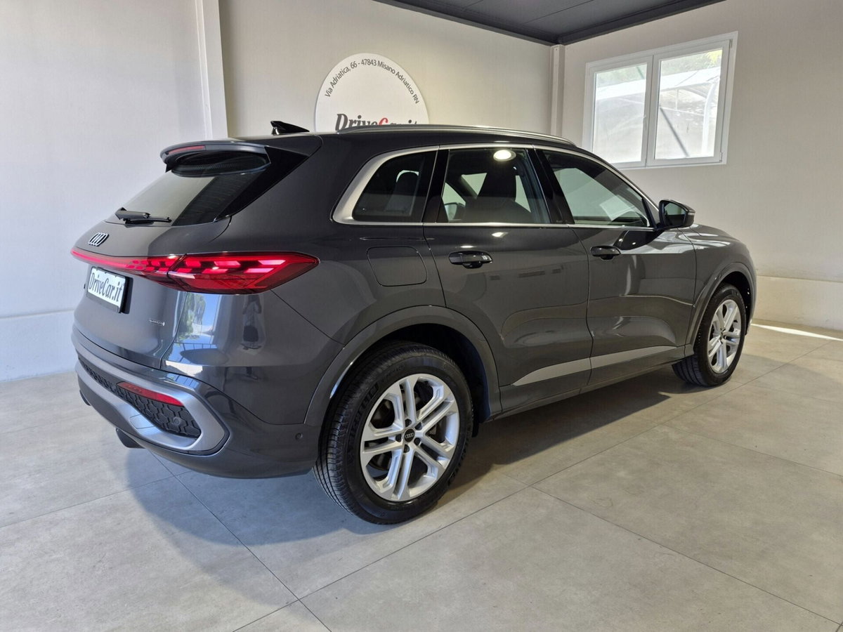 Audi Q5 40 TDI 204 CV quattro S tronic (8)