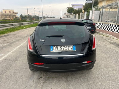 Lancia Delta 1.6 MJT DPF Oro (6)