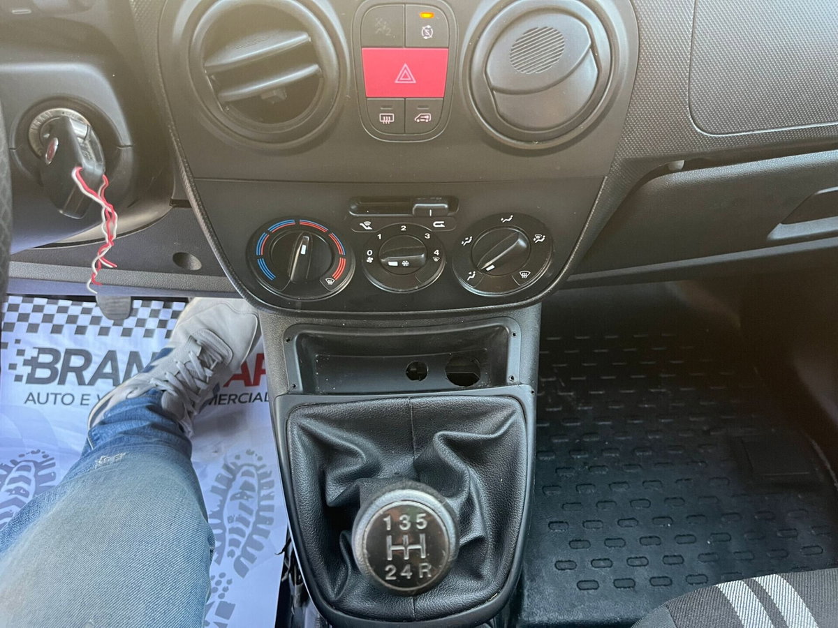 Fiat Fiorino Furgone cargo 1.3 mjt 95cv Adventure (14)