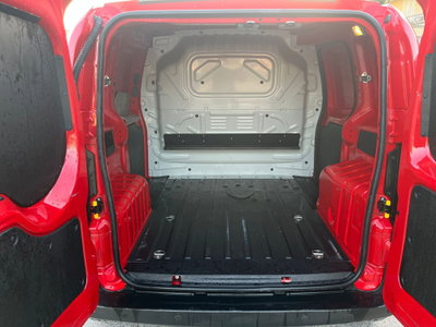 Fiat Fiorino Furgone cargo 1.3 mjt 95cv Adventure (17)