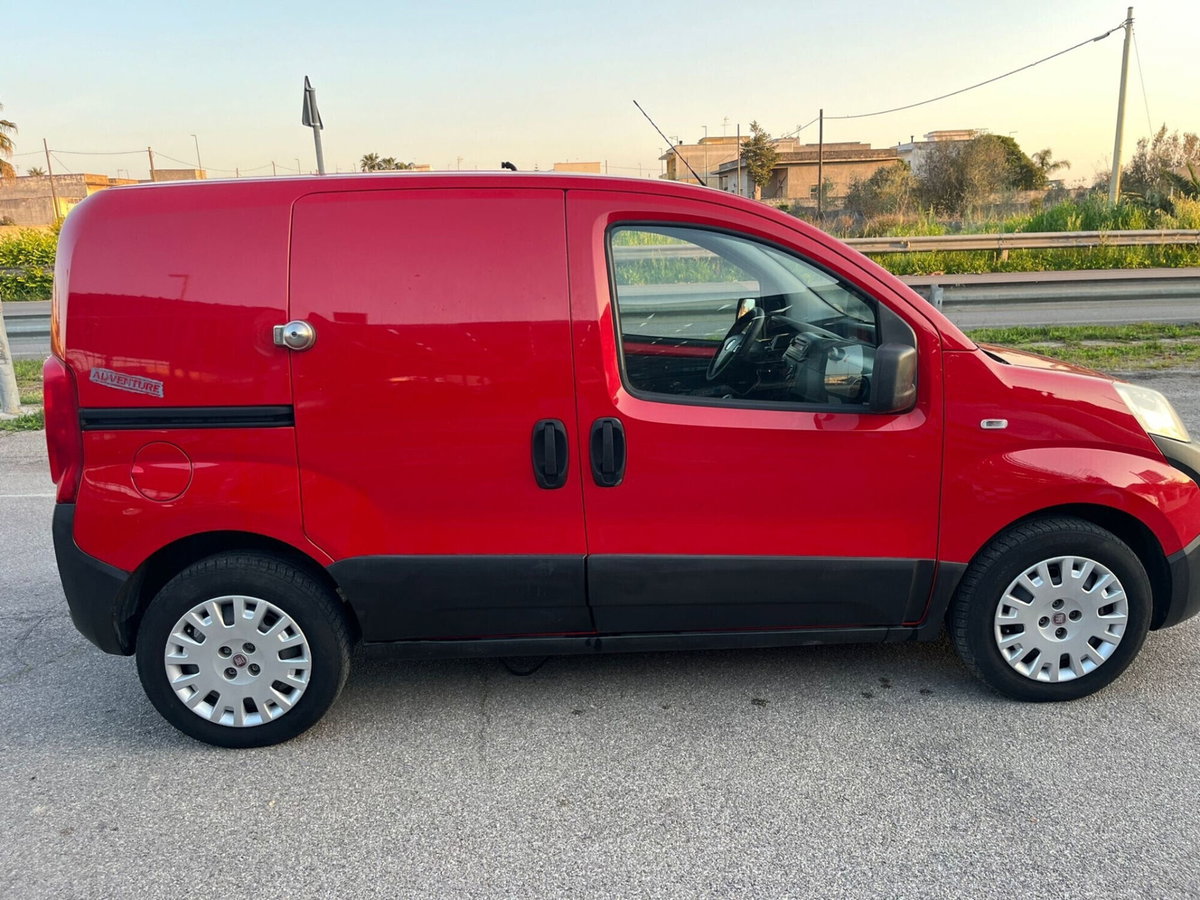 Fiat Fiorino Furgone cargo 1.3 mjt 95cv Adventure (4)