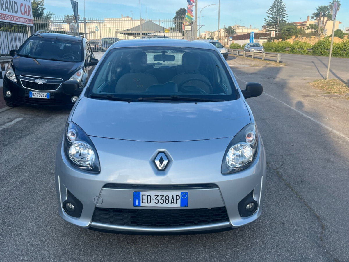 Renault Twingo 1.2 16V LEV Sport & Sound (2)