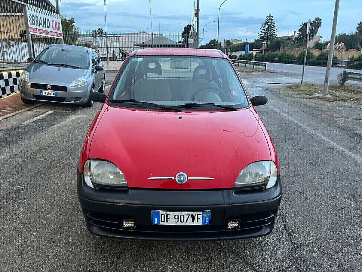 Fiat 600 1.1 (2)