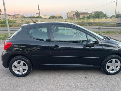 Peugeot 207 8V 75CV 3p. X Line (4)