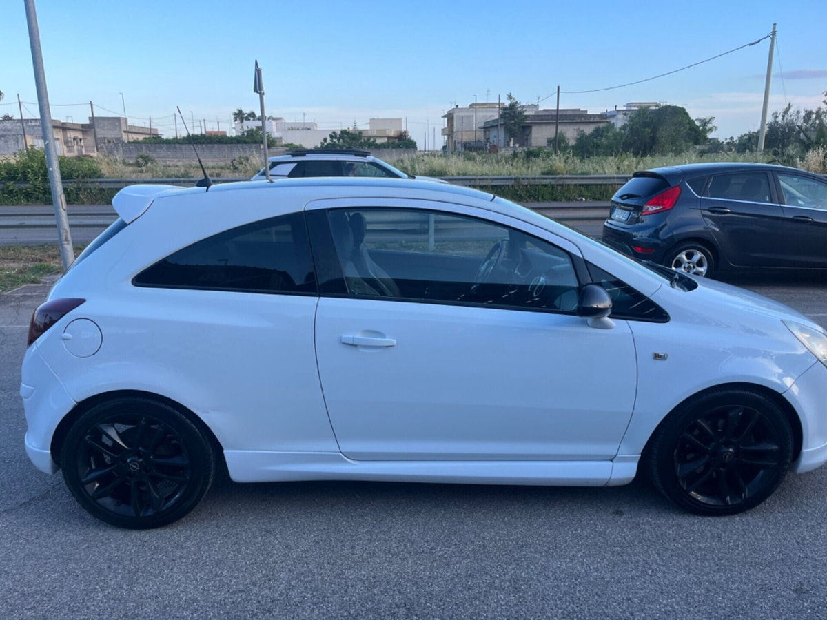 Opel Corsa 1.3 CDTI 90CV 3 porte Sport (4)