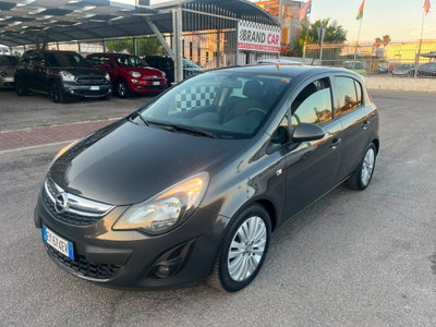 Opel Corsa 1.2 85CV 5 porte GPL-TECH Edition usata