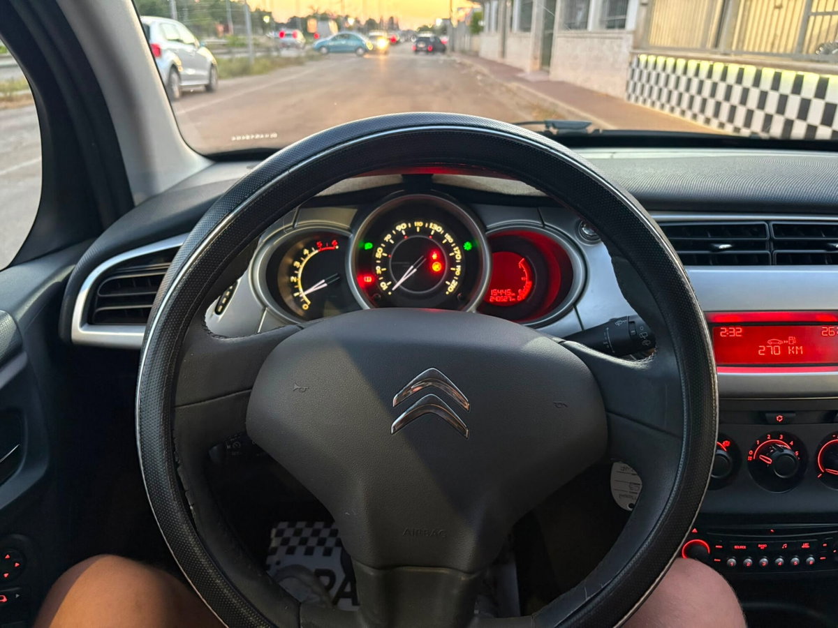 Citroen C3 1.4 HDi 70 Attraction (11)