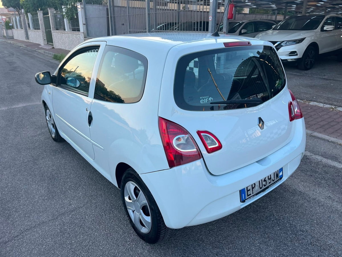 Renault Twingo 1.2 16V Live (7)