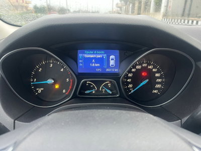 Ford Focus Station Wagon 1.6 TDCi 115 CV SW Titanium (13)