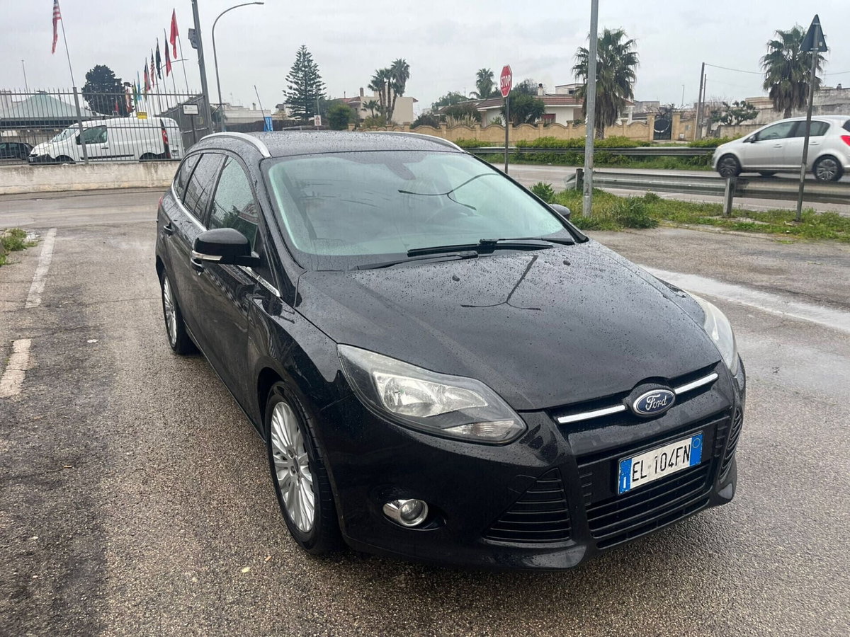 Ford Focus Station Wagon 1.6 TDCi 115 CV SW Titanium (3)