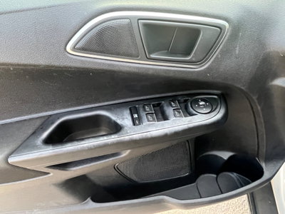Ford B-Max B-Max 1.6 TDCi 95 CV Titanium (10)