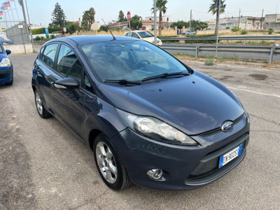 Ford Fiesta 1.4 5 porte Bz.- GPL Titanium (3)