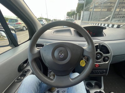 Renault Modus 1.2 16V GPL Dynamique (11)