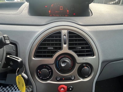 Renault Modus 1.2 16V GPL Dynamique (13)