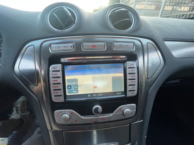 Ford Mondeo 2.0 TDCi 140 CV 5 porte Titanium DPF (14)