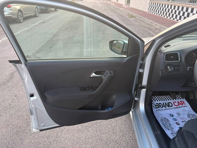 Volkswagen Polo 1.6 5 porte Highline BiFuel (10)