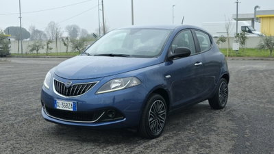 Lancia Ypsilon 1.0 FireFly 5 porte S&S Hybrid Ecochic Silver (16)
