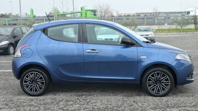 Lancia Ypsilon 1.0 FireFly 5 porte S&S Hybrid Ecochic Silver (17)