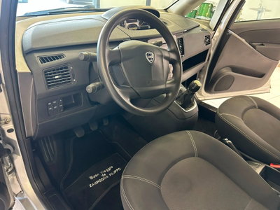 Lancia Musa 1.3 Mjt 95 CV DFN Gold (15)