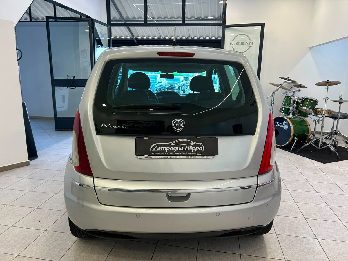 Lancia Musa 1.3 Mjt 95 CV DFN Gold (3)