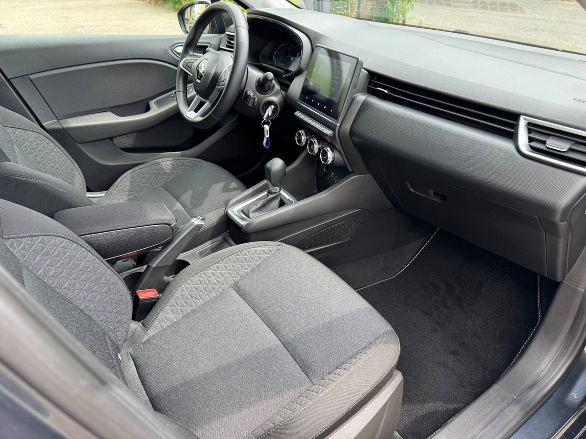 Renault Clio TCe 90 CV 5 porte Intens (12)