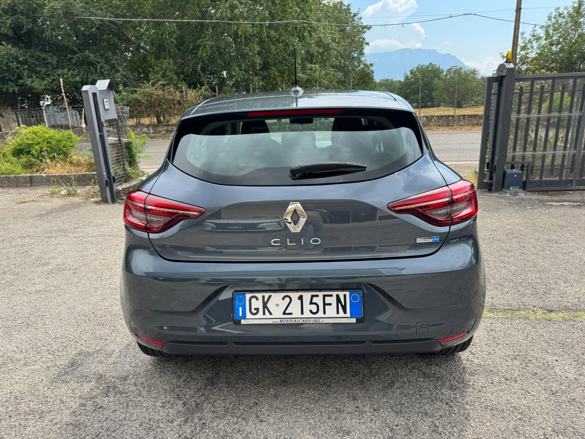 Renault Clio TCe 90 CV 5 porte Intens (6)