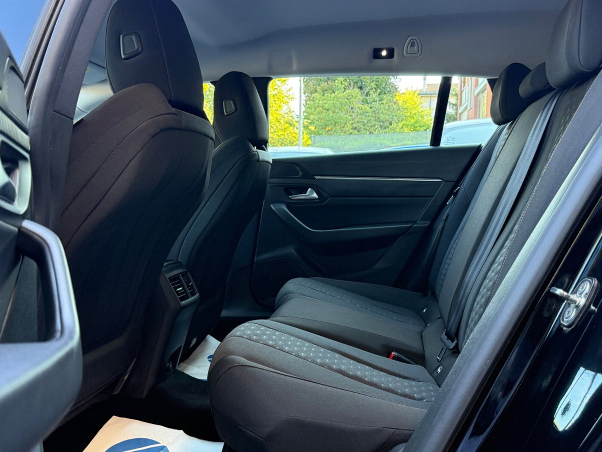 Peugeot 508 SW 1.5 bluehdi Allure s&s 130cv eat8 (13)