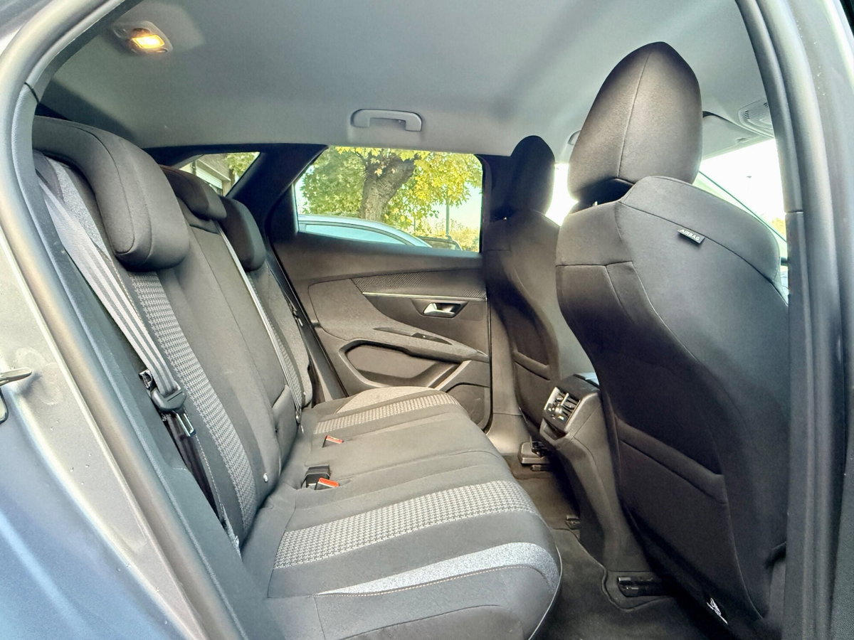 Peugeot 3008 BlueHDi 130 S&S EAT8 Active Pack (8)