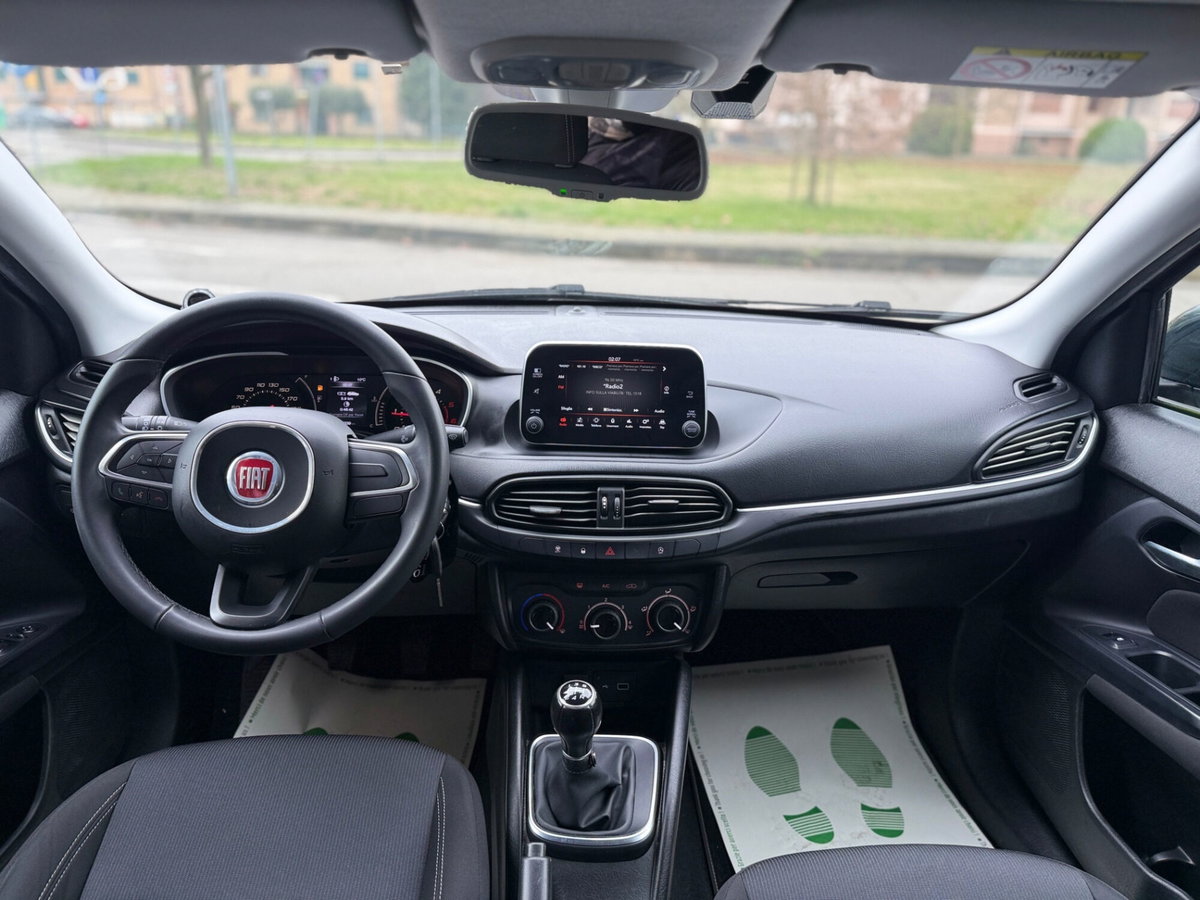 Fiat Tipo Station Wagon Tipo 1.3 Mjt S&S SW Lounge (12)