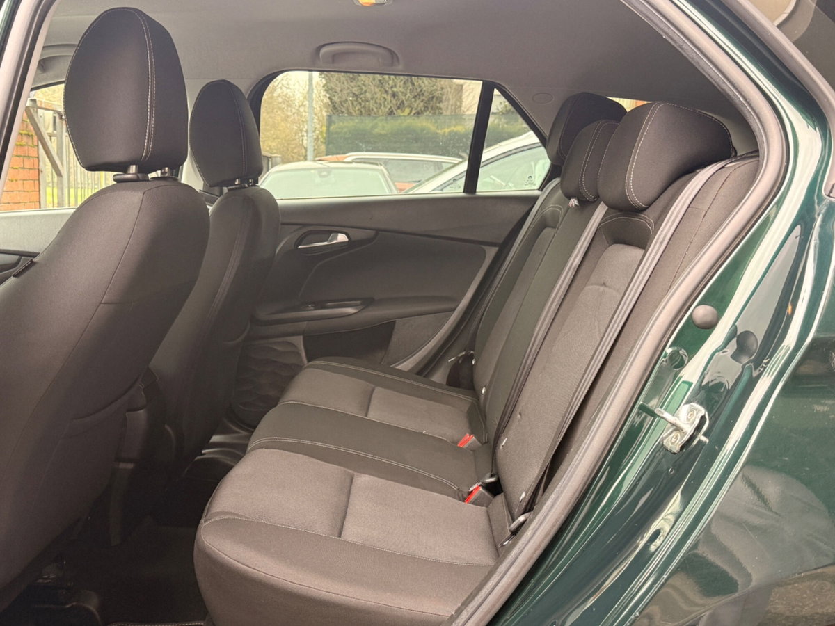 Fiat Tipo Station Wagon Tipo 1.3 Mjt S&S SW Lounge (9)