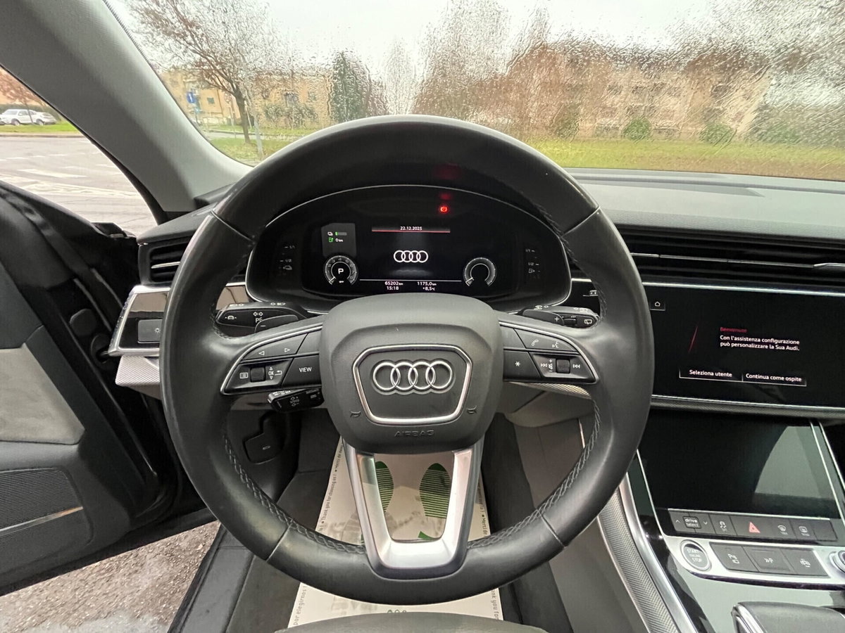 Audi Q8 Q8 55 TFSI quattro tiptronic Sport (12)