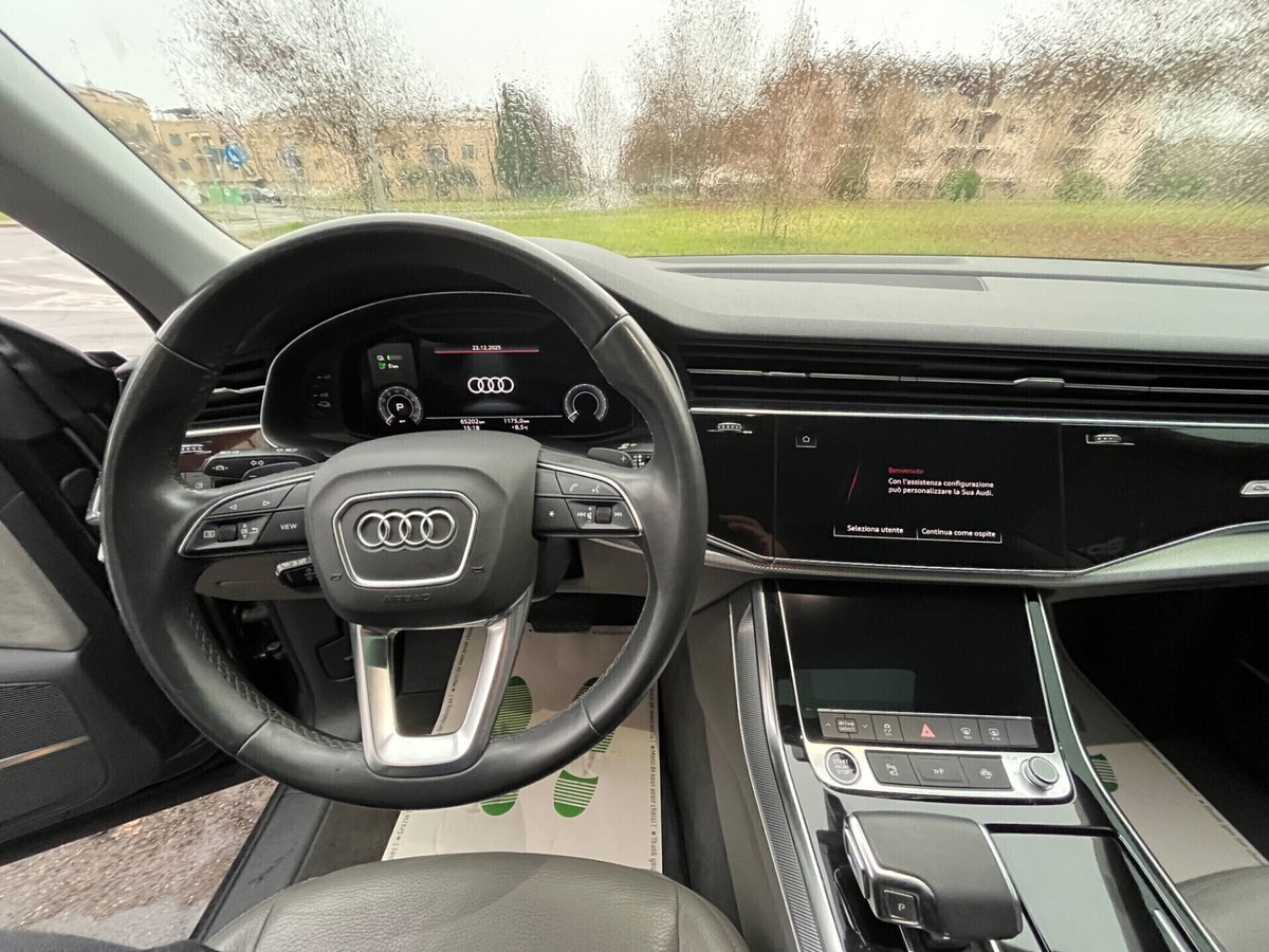 Audi Q8 Q8 55 TFSI quattro tiptronic Sport (13)
