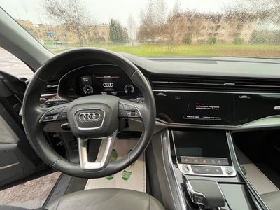 Audi Q8 Q8 55 TFSI quattro tiptronic Sport (13)